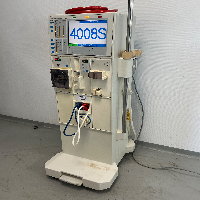 Fresenius Medical Care 4008 S Hemodialys Machines image 1